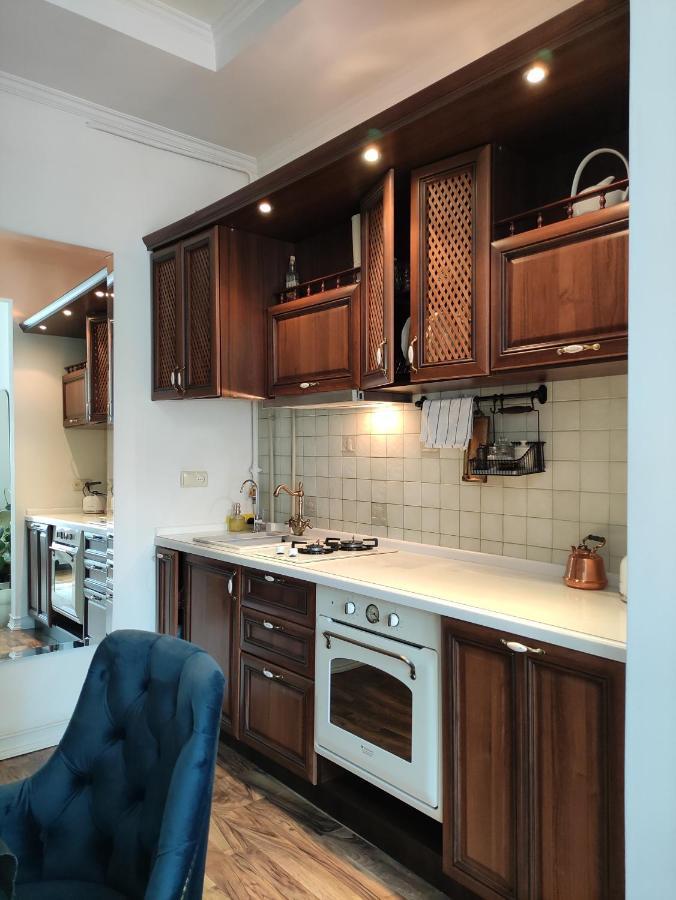 Квартира Возле Дерибасовской Apartment Odesa Exterior photo