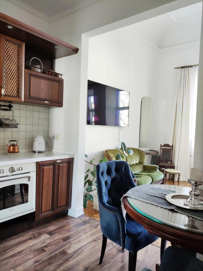 Квартира Возле Дерибасовской Apartment Odesa Exterior photo